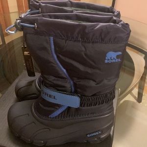 Sorel “Youth Flurry” snow boots, youth size 1